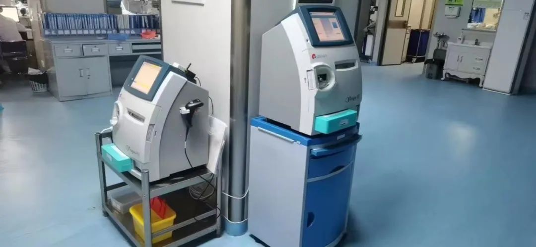 ��è����