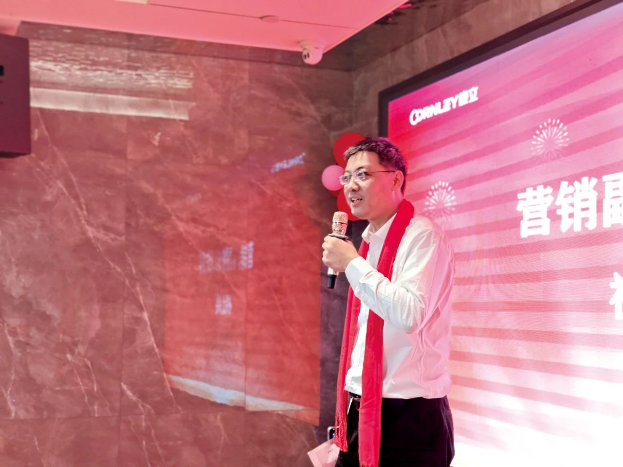 ��è����